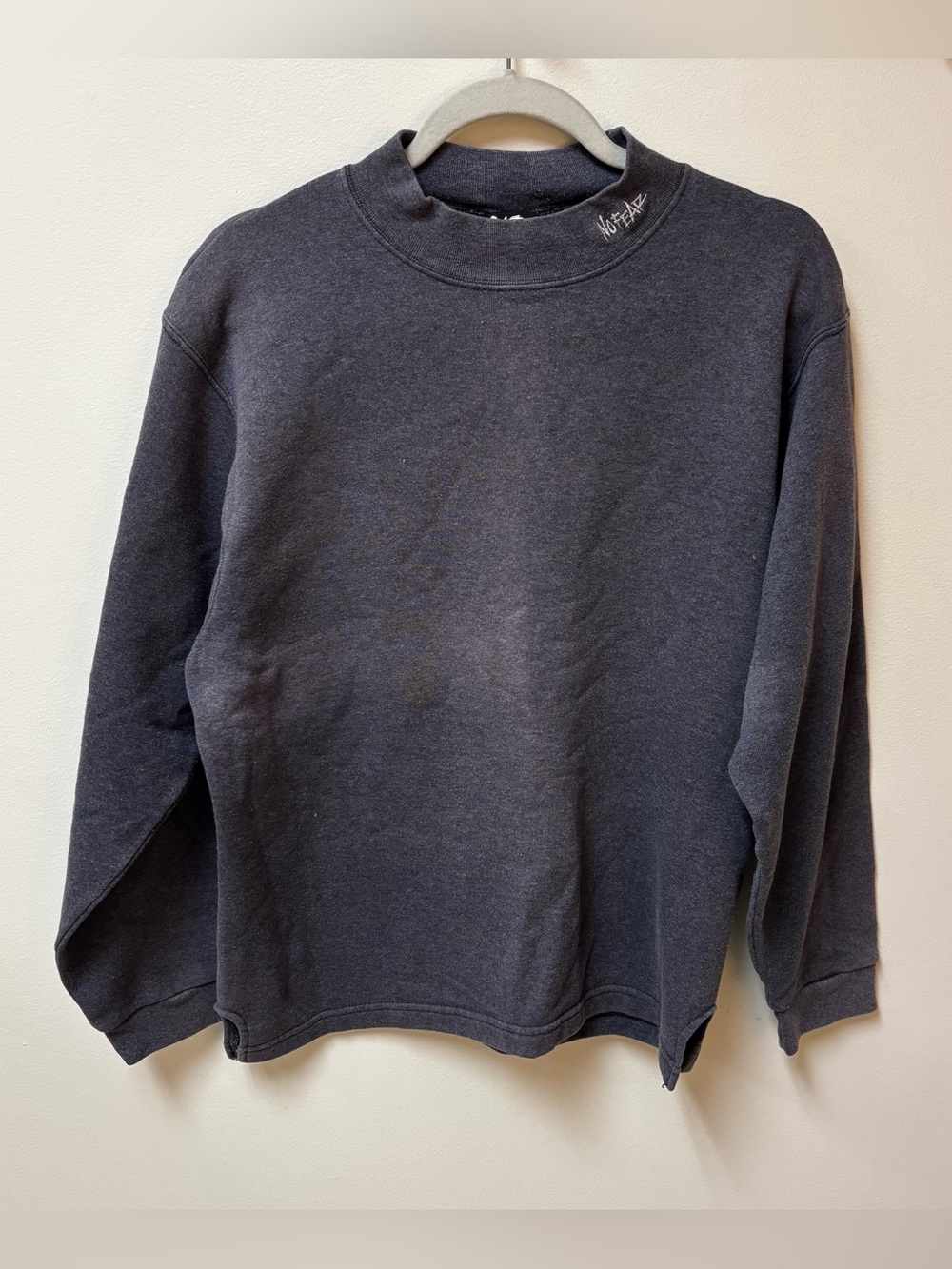 No Fear Vintage 1990s Mock Neck Sweatshirt Grey Embroidered Logo Size Small